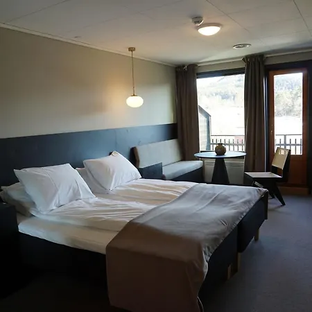 Hotell Jelsa Hotell *